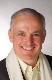 LA FACE CACHEE D’INTERNET ET DES DONNEES PERSONNELLES POUR UN PACTE NUMERIQUE ETHIQUE LA FACE CACHEE D’INTERNET ET DES DONNEES PERSONNELLES POUR UN PACTE NUMERIQUE ETHIQUE