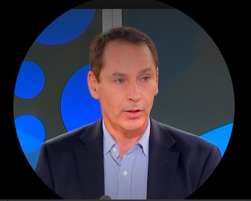 Gardez le contact avec Maxime Lefèvre