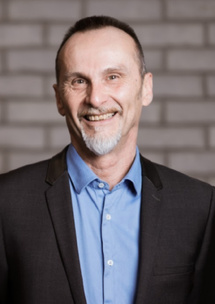 Intuition prémonitoire versus Analyse du risque : l’ambivalence des signaux faibles. ©Thierry Portal Intuition prémonitoire versus Analyse du risque : l’ambivalence des signaux faibles. ©Thierry Portal