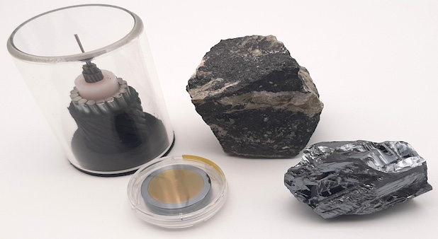 Le germanium africain est au coeur de la fibre optique et d'optiques militaires Le germanium africain est au coeur de la fibre optique et d'optiques militaires