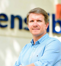 Gouvernance des données. Usages, régulations et promesses. Enssib. Lyon 17 & 18 novembre Gouvernance des données. Usages, régulations et promesses. Enssib. Lyon 17 & 18 novembre