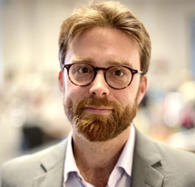 De la veille à l’analyse stratégique : Refonte de la création de document dans Curebot. Entretien avec Julien Duprat De la veille à l’analyse stratégique : Refonte de la création de document dans Curebot. Entretien avec Julien Duprat