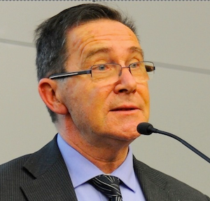 Suivre Jean-Claude Javilier Suivre Jean-Claude Javilier