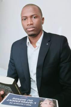 L’émergence d’une politique européenne d’intelligence économique : des instruments juridiques dans une logique de « rééquilibrage stratégique » L’émergence d’une politique européenne d’intelligence économique : des instruments juridiques dans une logique de « rééquilibrage stratégique »