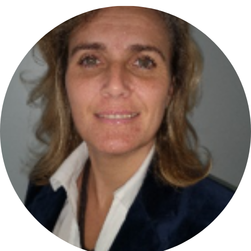 Gardez le contact : Christelle Barat