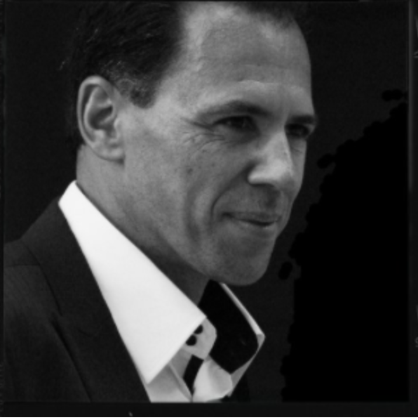 Olivier Cardini, entretien autour d’un ebook qui invite à "oser être soi".